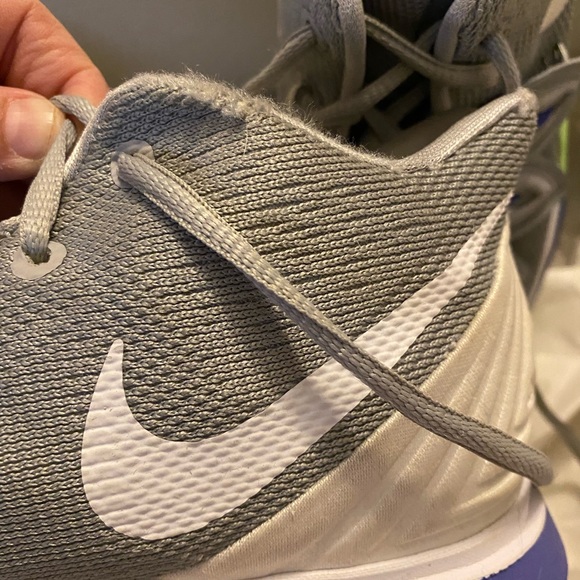 Nike Kyrie 5 Wolf Gray Lime, Size 6Y (5.5 ladies) /2019 Ltd. Edition Kyle Irving - Picture 8 of 10